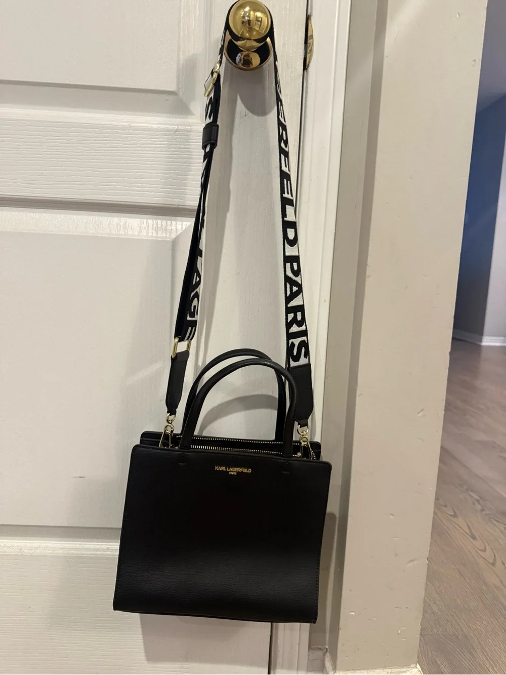 Karl Lagerfeld Black Textured Leather Satchel with Gold Logo - Picture 3 of 11